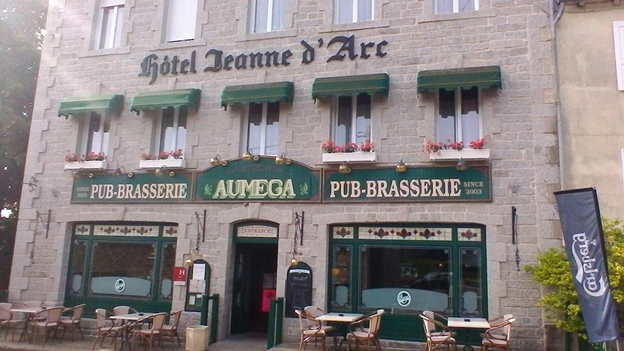 Hotel Jeanne D'Arc Saint-Chély-dʼApcher Exterior foto